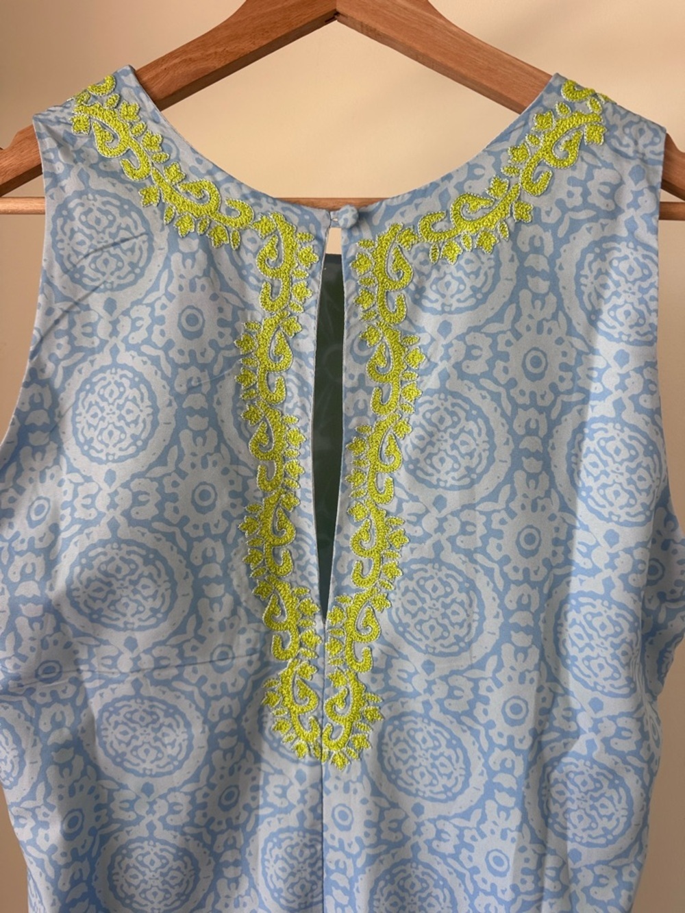 Gretchen Scott Light Blue Dress with Lime Green Embroidery - Picture 7 of 9